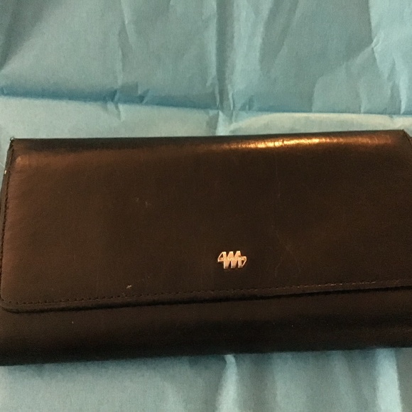 Mancini Women’s Black Trifold Wallet - Picture 1 of 5